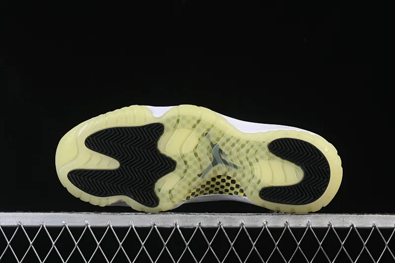 All categories Air Jordan Jordan series basketball shoes Air Jordan 11 F version Air Jordan 11 Retro "Inner Beast" AJ11 Joe 11 luminous black swan IB1378-001